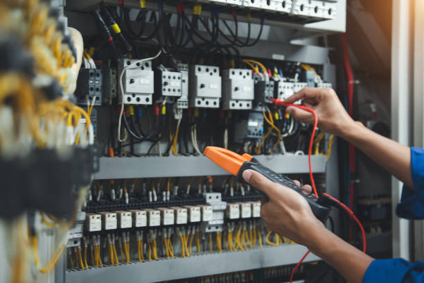 Best Emergency Electrical Repair  in Rogue River, OR